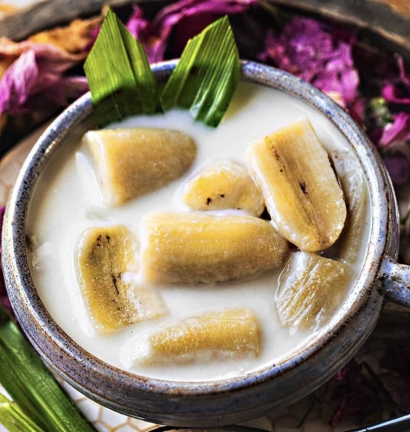 Bananen an Kokoscreme