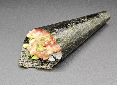 Temaki Spicy Tuna cucumber