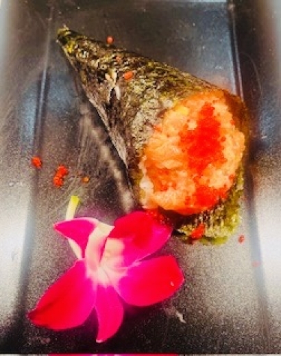 Temaki Spicy Lachs Tartar