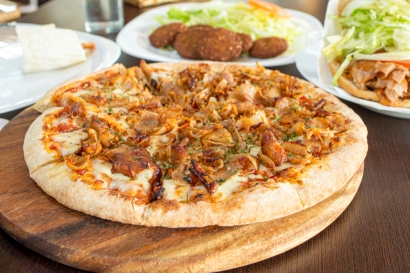 Poulet Kebab Pizza