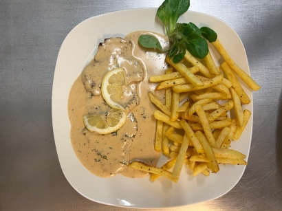 Kalbsschnitzel an Zitrone