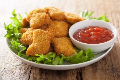 Chicken Nuggets 8 Stk. mit Pommes