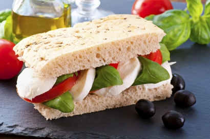 Focaccia Caprese